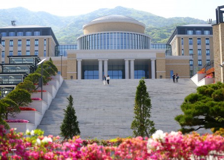 부산외국어대학교 홍보용 이미지